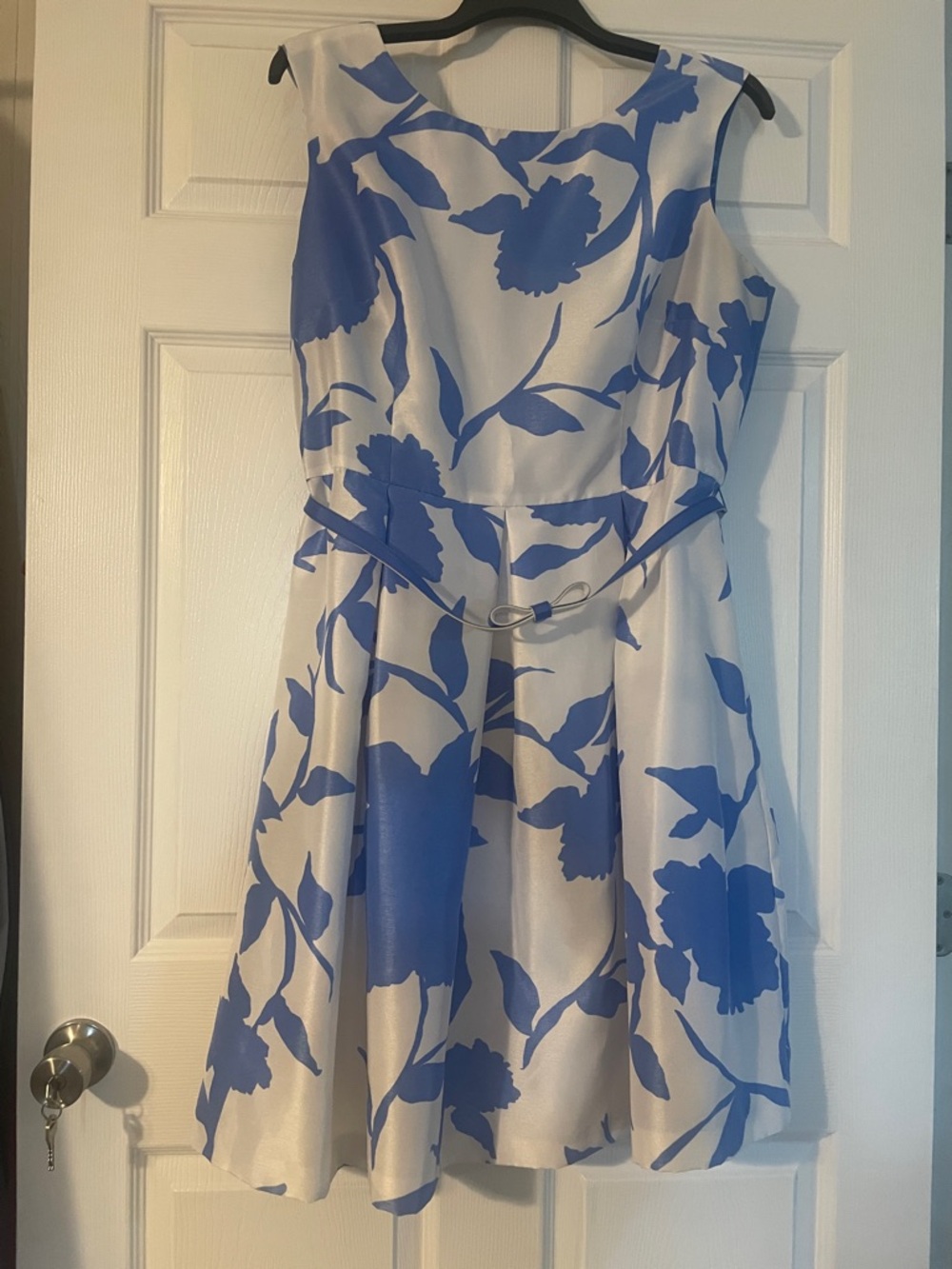 Danny & Nicole White Dress with Blue Floral Print